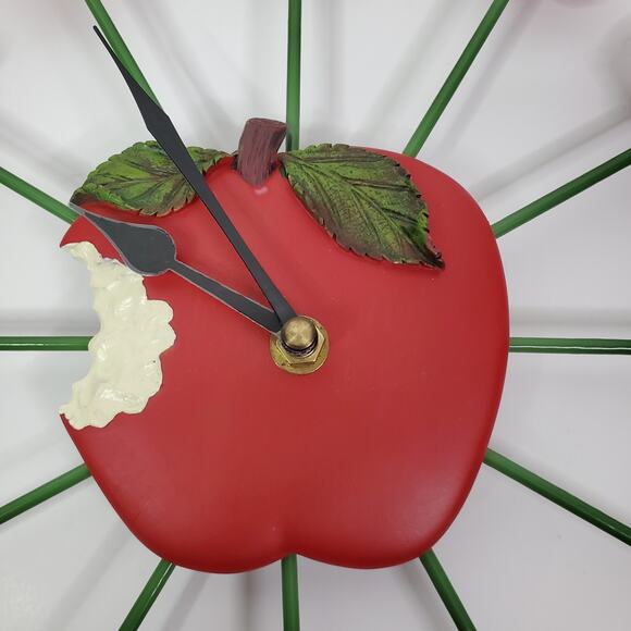 3D Red Apple Wall Clock Farmhouse Kitchen Kids Living Room Vintage Retro Decor - Picture 2 of 5